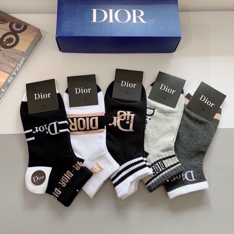 DIOR